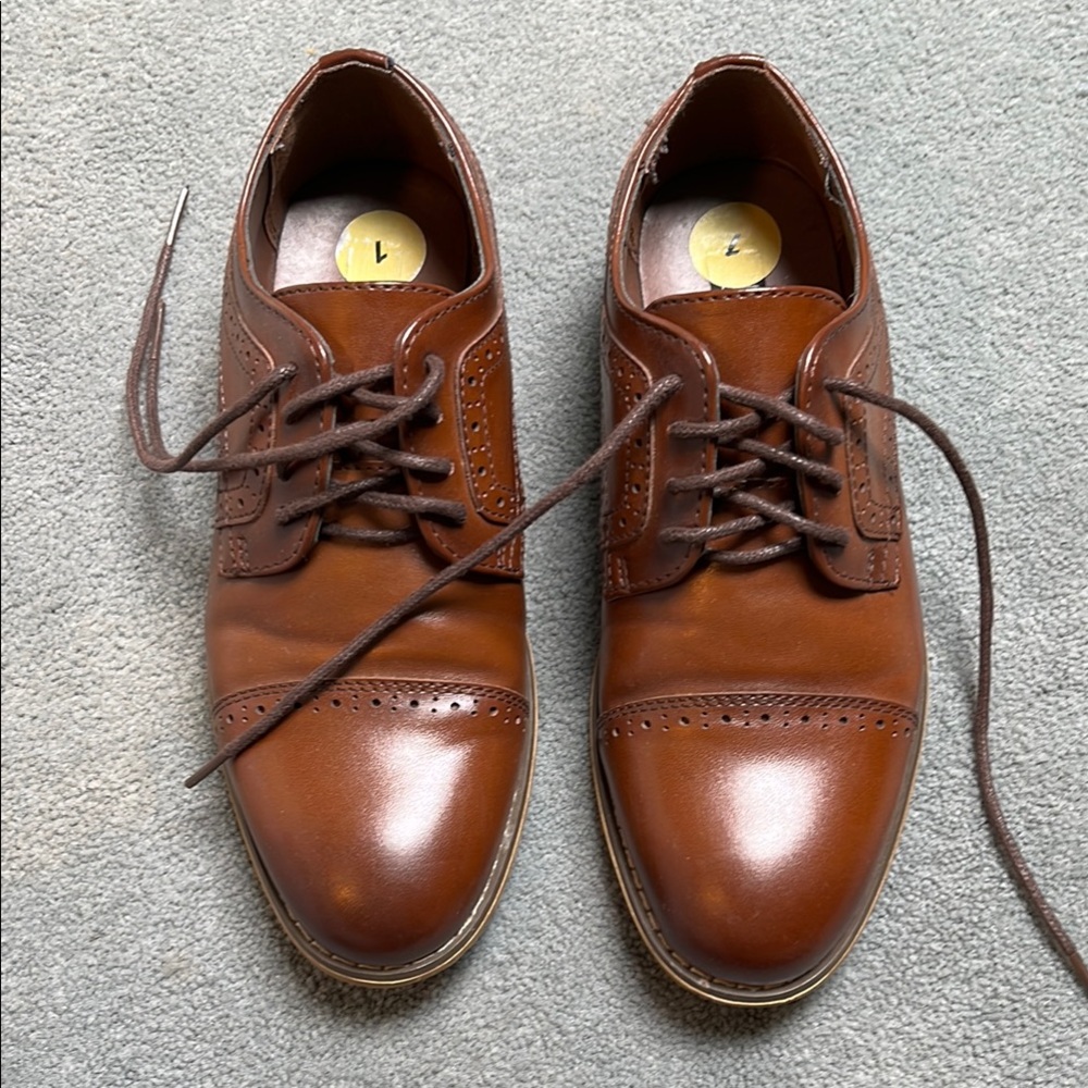 Stacy Adams Brown Dress Shoes Oxford Style Cap-Toe